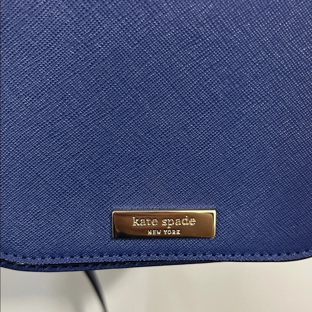 Kate Spade Newbury Lane Carsen Crossbody – Navy Blue - like new